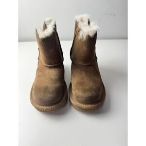 Kids Zip Ugg Tan Size 9